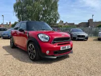 Used Mini Cooper SD 2016 Red Hatchback