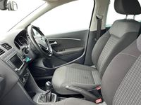 Used VW Polo Match 60 HP (44 kW) 2016 Black Hatchback