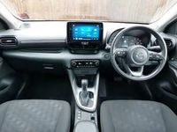 Begagnad Mazda 2 Exclusive-Line 116 HK (85 kW) 2024 Svart Halvkombi