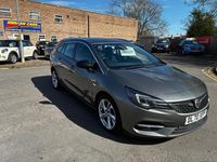 Used Vauxhall Astra SRi 122 HP (89 kW) 2021 Grey Estate