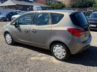 Używany Vauxhall Meriva 2012 Brązowy Minivan