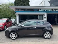 Begagnad Alfa Romeo MiTo Distinctive 2012 Svart Halvkombi