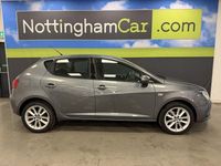 Usado Seat Ibiza 85 CV (62 kW) 2015 Gris Utilitario