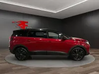 Used Peugeot 5008 Premium 2023 Red SUV
