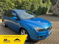 Used Ford Focus Zetec 125 HP (91 kW) 2007 Blue Hatchback