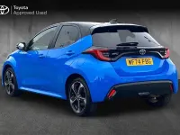 Used Toyota Yaris Edition 128 HP (94 kW) 2024 Neptune blue with black roof Hatchback