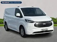 Usado Ford E-Transit Limited 100 kW (136 HP) 2025 Branco Van