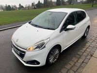 Used Peugeot 208 Allure 2016 White Hatchback