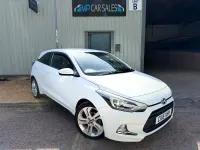 Używany Hyundai i20 Sport 84 KM (61 kW) 2015 Biały Coupe