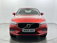 Usado Volvo XC60 Momentum 250 HP (183 kW) 2018 Vermelho SUV