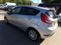 Used Ford Fiesta Style 75 HP (55 kW) 2016 Silver Hatchback