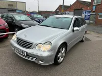 Used Mercedes C220 Avantgarde 150 HP (110 kW) 2006 Silver Estate