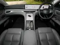 Novo MG IM5 216 kW (295 HP) 2026 Branco Citadino
