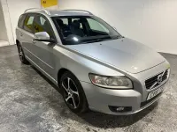 Begagnad Volvo V50 SE Lux 150 HK (110 kW) 2011 Silver Kombi