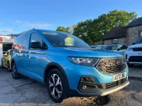 Used Ford Grand Tourneo Connect Active 122 HP (89 kW) 2023 Blue MPV