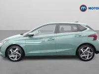 Używany Hyundai i20 Ultimate 101 KM (74 kW) 2025 Zielony Hatchback