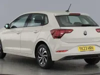Used VW Polo Life 95 HP (69 kW) 2023 Ascot grey Hatchback