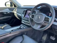 Begagnad Volvo XC90 Plus 235 HK (172 kW) 2023 Silver SUV