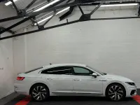Used VW Arteon R-line 150 HP (110 kW) 2018 White Hatchback