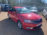 Used Skoda Rapid SE 2014 Red Hatchback