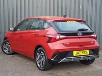 New Hyundai i20 Advanced 100 HP (73 kW) 2025 Red Hatchback