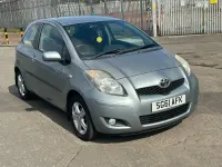 Used Toyota Yaris 69 HP (50 kW) 2011 Silver Hatchback