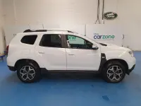 Used Dacia Duster Prestige 90 HP (66 kW) 2021 White SUV