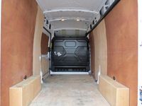 Begagnad Ford Transit 130 HK (95 kW) 2022 Vit Van