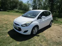 Used Hyundai ix20 Active 123 HP (90 kW) 2011 White Hatchback