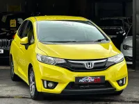 Used Honda Jazz EX 102 HP (75 kW) 2016 Yellow Hatchback