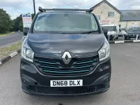 Used Renault Trafic 2018 Black MPV