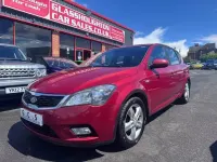 Used Kia Ceed 2010 Red Hatchback