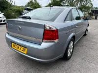 Used Vauxhall Vectra Design Edition 150 HP (110 kW) 2008 Silver Hatchback