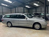 Used Mercedes E280 Elegance 205 HP (150 kW) 2002 Silver Estate