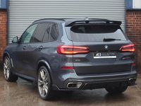 Begagnad BMW X5 Sport Line 2020 Grå SUV