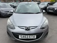 Używany Mazda 2 2013 Srebrny Hatchback