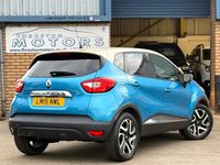 Used Renault Captur Dynamique 90 HP (66 kW) 2015 Blue SUV