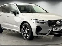 Used Volvo XC60 Ultimate 250 HP (183 kW) 2022 Silver dawn SUV