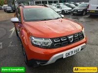 Used Dacia Duster Prestige 100 HP (73 kW) 2022 Orange Hatchback
