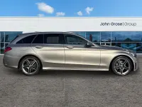 Usado Mercedes C220 AMG line 2019 Prateado Carrinha