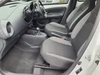 Used Toyota Aygo X PURE 72 HP (52 kW) 2025 White SUV