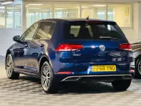 Used VW Golf VII SE 115 HP (84 kW) 2019 Blue Hatchback