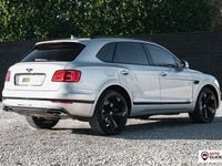 Used Bentley Bentayga 435 HP (319 kW) 2018 Grey SUV