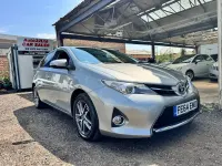 Used Toyota Auris Plus 132 HP (97 kW) 2014 Grey Hatchback