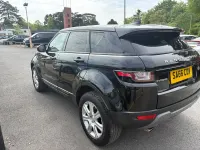 Używany Land Rover Range Rover evoque SE 180 KM (132 kW) 2016 Czarny Kombi