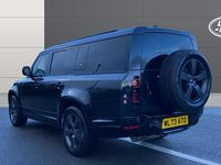 Used Land Rover Defender HSE Dynamic 300 HP (220 kW) 2023 Estate