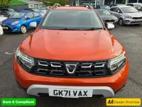 Used Dacia Duster Prestige 100 HP (73 kW) 2022 Orange Hatchback