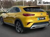 Usado Kia XCeed First Edition 138 CV (101 kW) 2021 Amarillo SUV