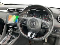 Usado MG ZS Excite 111 HP (81 kW) 2020 Branco SUV