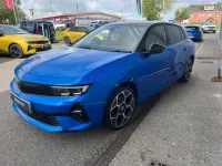 Used Vauxhall Astra Ultimate 128 HP (94 kW) 2023 Blue Hatchback